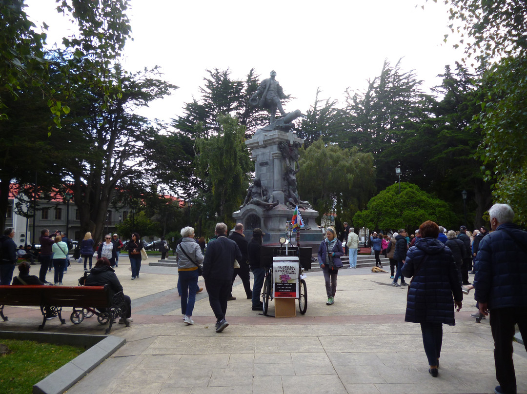 Memorial to Ferdinand Magellan-蓬塔阿雷纳斯必去景点