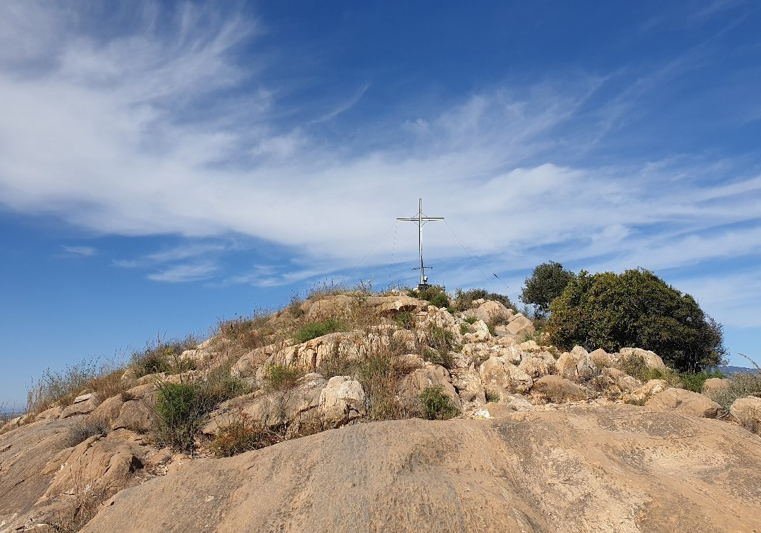 Monte de La Cruz景点图片