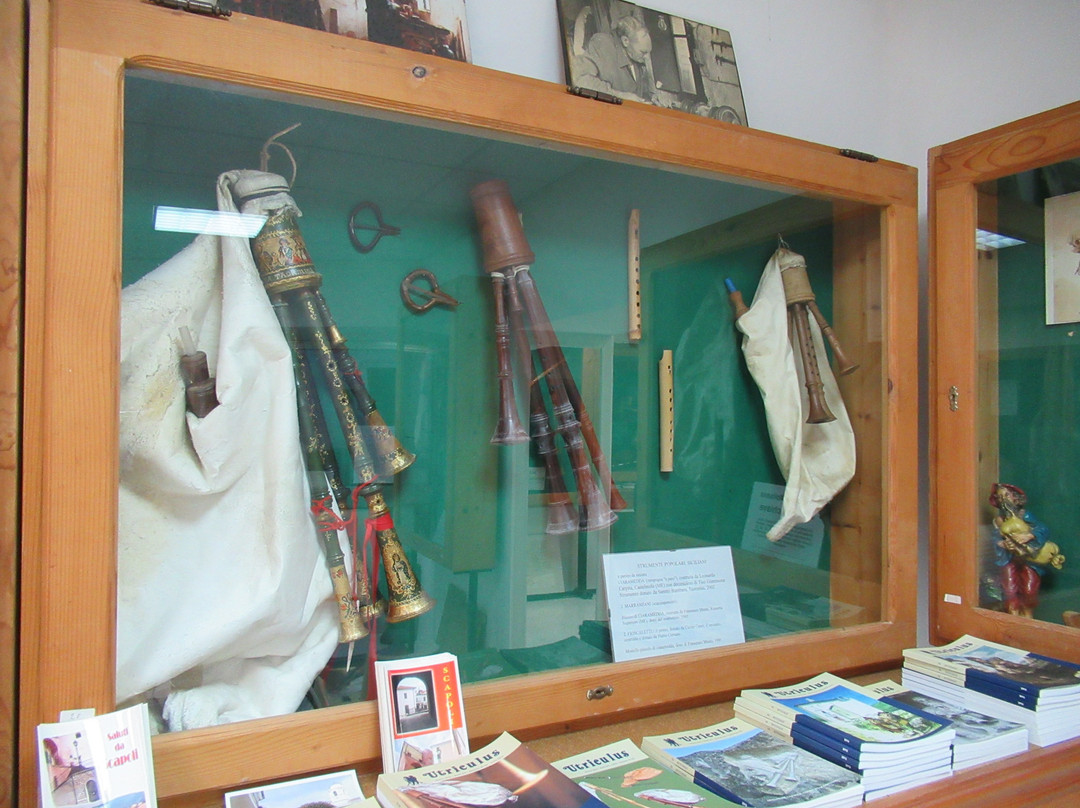 Mostra permanente di Zampogne