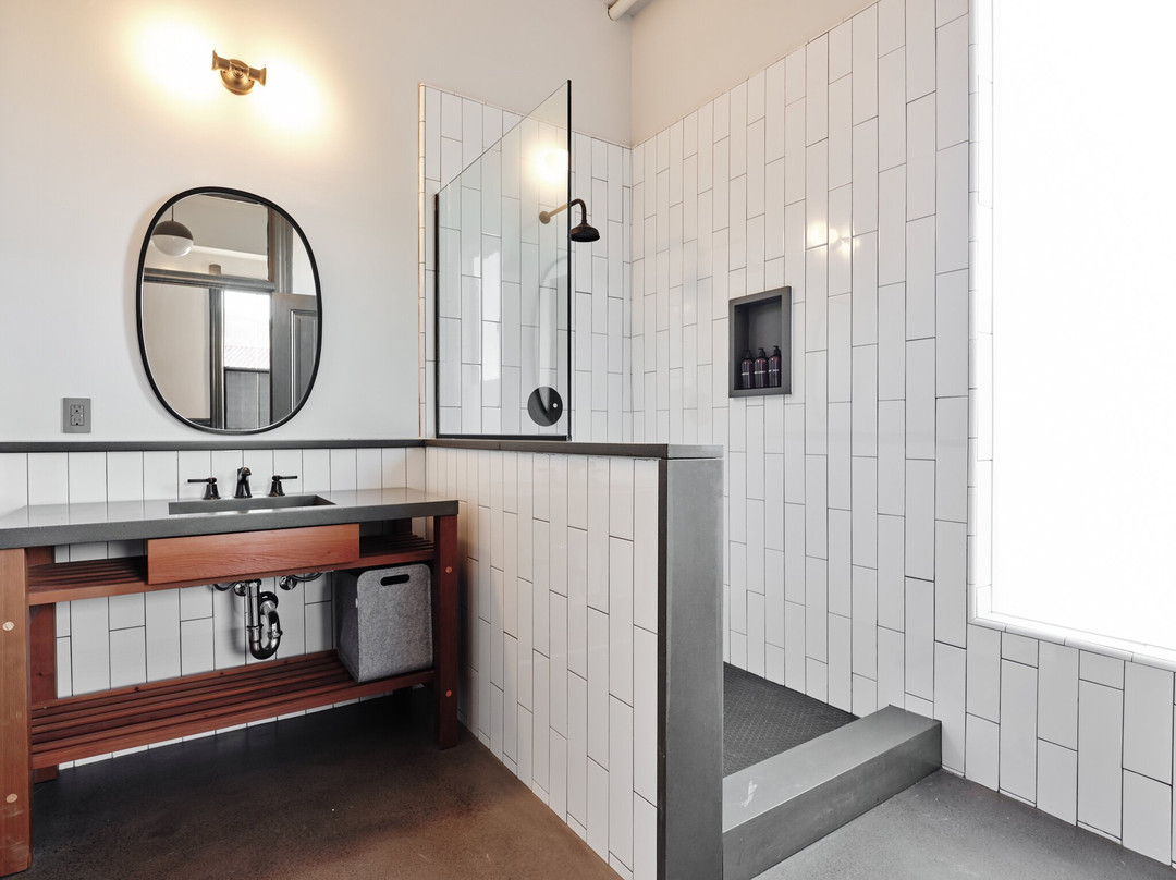 Thatcher Hotel主图