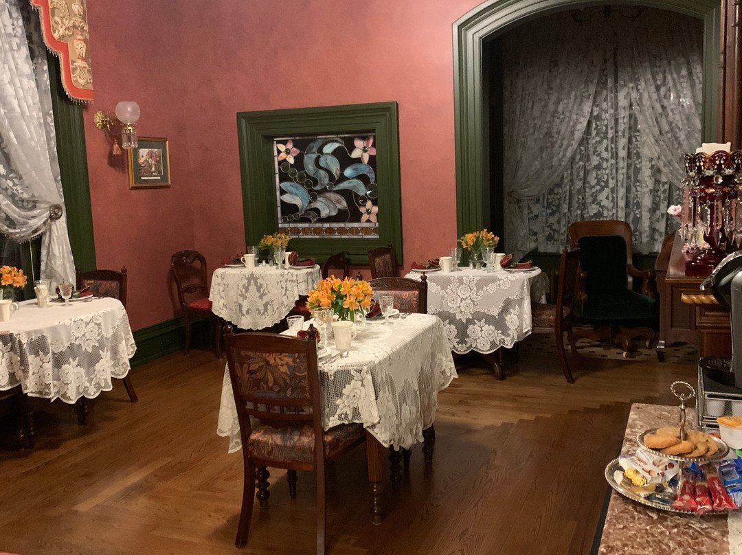 Silas W Robbins House主图