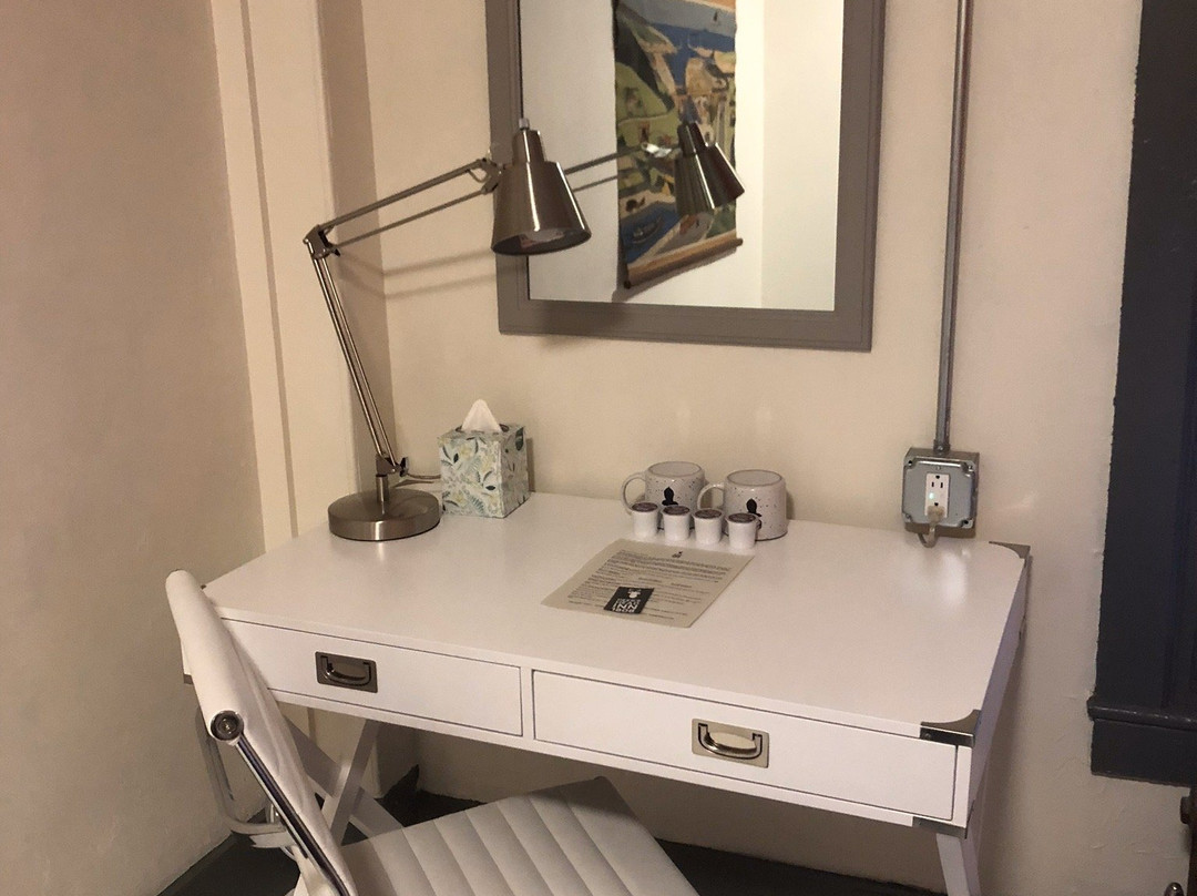 Deer's Head Inn主图