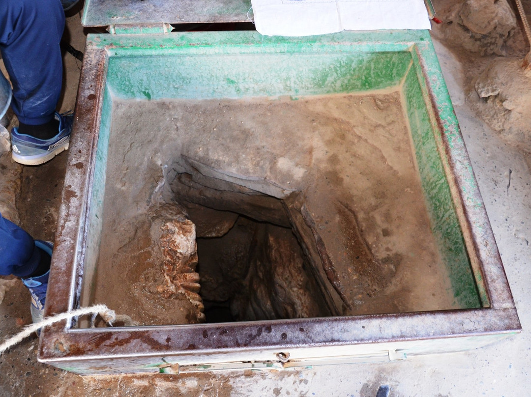 Ukash Ata Maosoleum-Turkistan必去景点