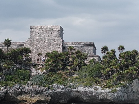 Happy Tours-图伦必去景点