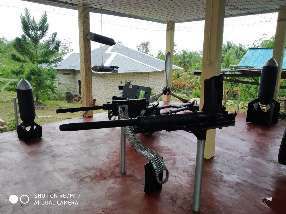 Binsari Cave-Biak必去景点