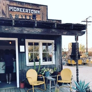 Pioneertown Motel主图