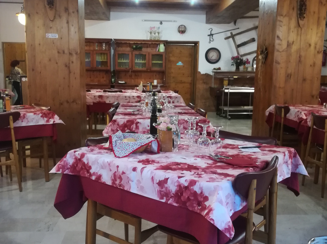 Albergo Dolomiti Des Alpes主图