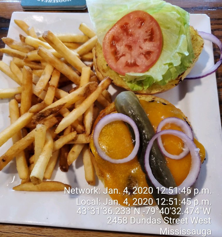 Mulligans Pub & Grill