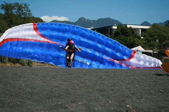 Parapente Pucon-普孔必去景点