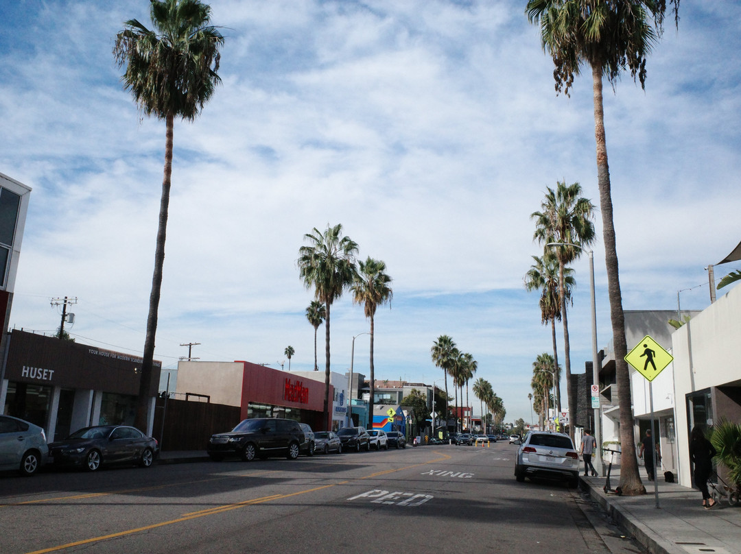 阿伯特金尼大道-洛杉矶必去景点