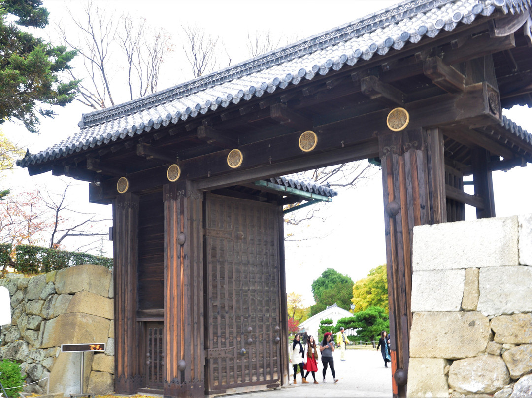 Himeji Castle Otemon Gate-姬路市必去景点