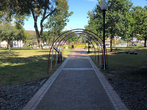 Travis Park Plaza-圣安东尼奥市必去景点