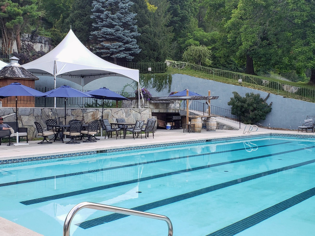 The Blaylock Mansion主图