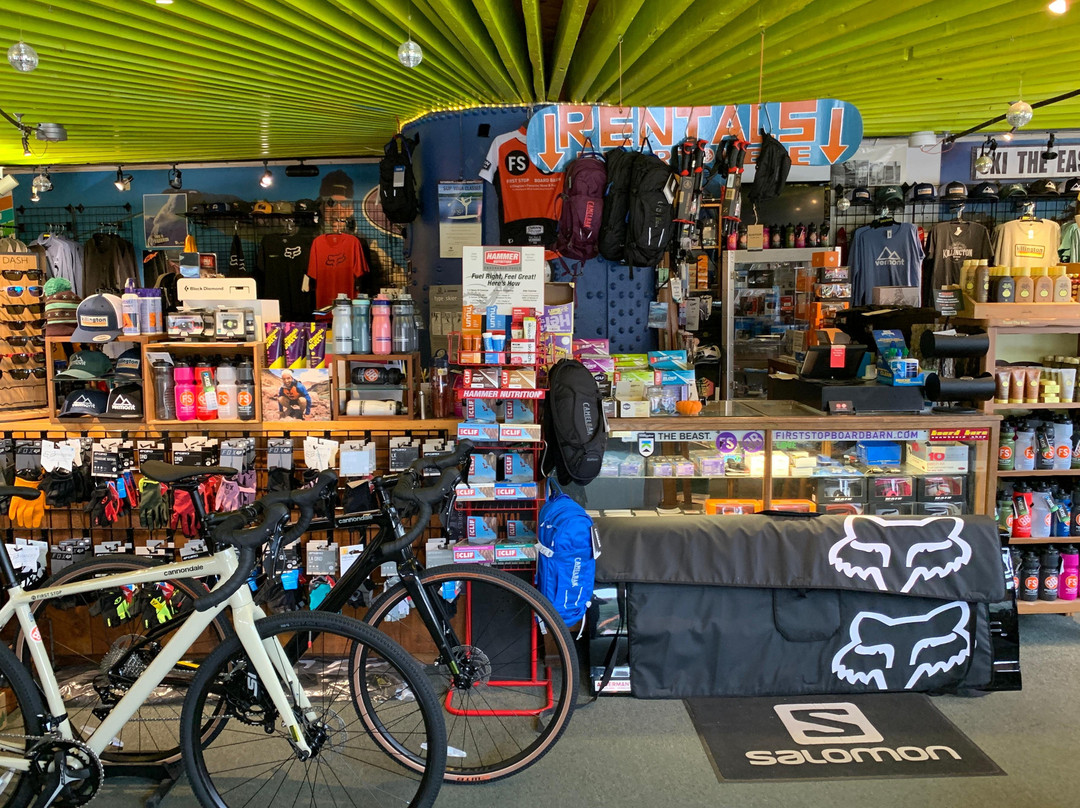First Stop Board Barn | Ski, Snowboard, Bike, and Paddle Shop-基灵顿必去景点