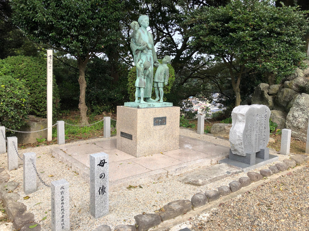 Hamada Gokoku Shrine景点图片