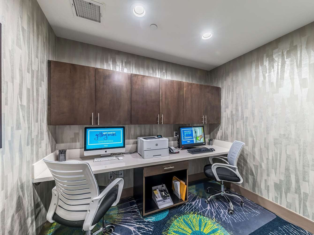 Hampton Inn & Suites Pryor主图