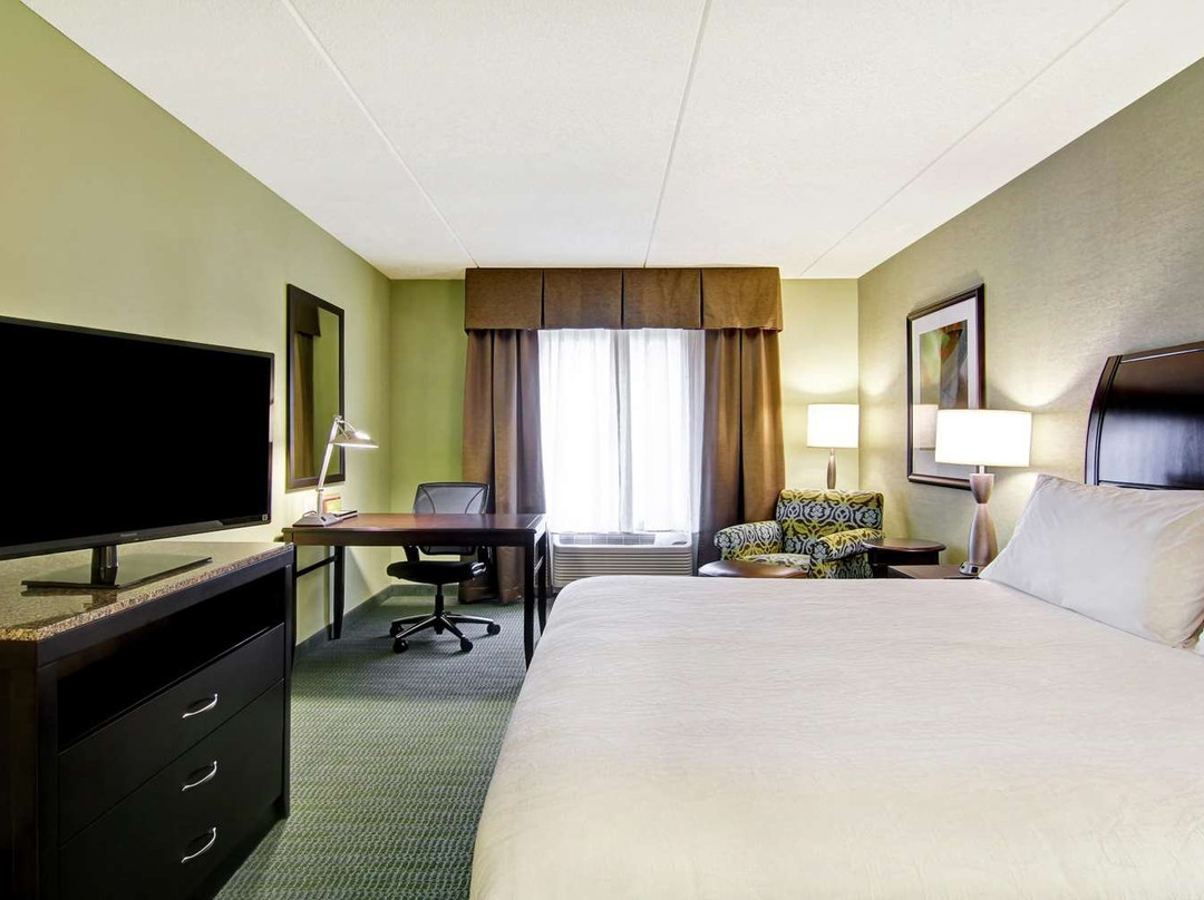 Hilton Garden Inn Woodbridge主图