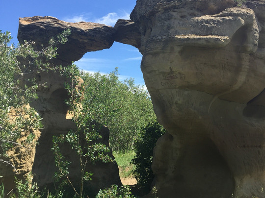 La Roche Percee Provincial Historic Site & Short Creek Cairn