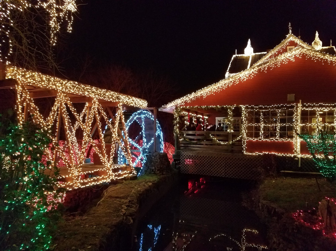 Cedarville旅游景点-Clifton Mill
