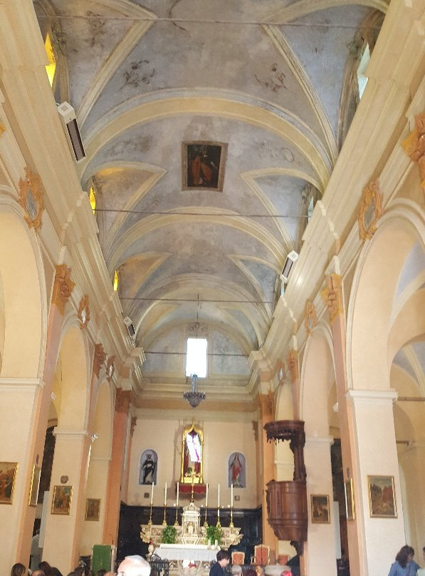 Chiesa di Santa Lucia Vergine e Martire-Castrocielo必去景点