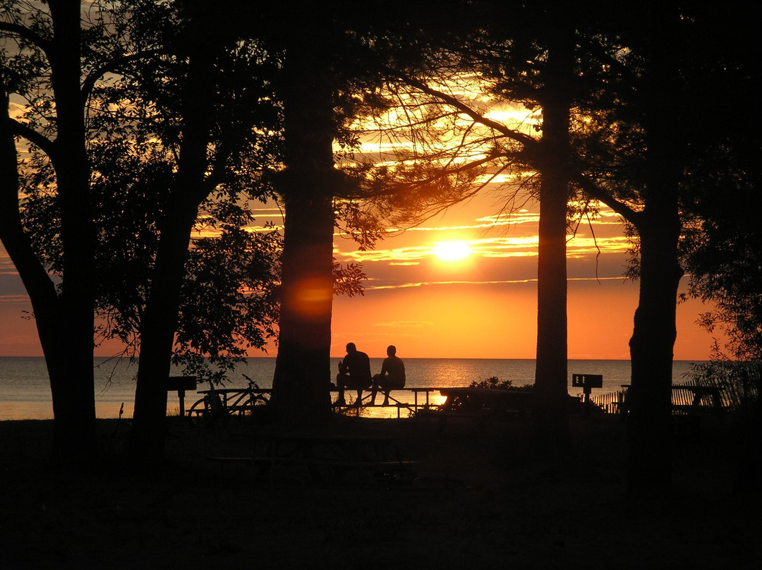 Southwick Beach State Park景点图片