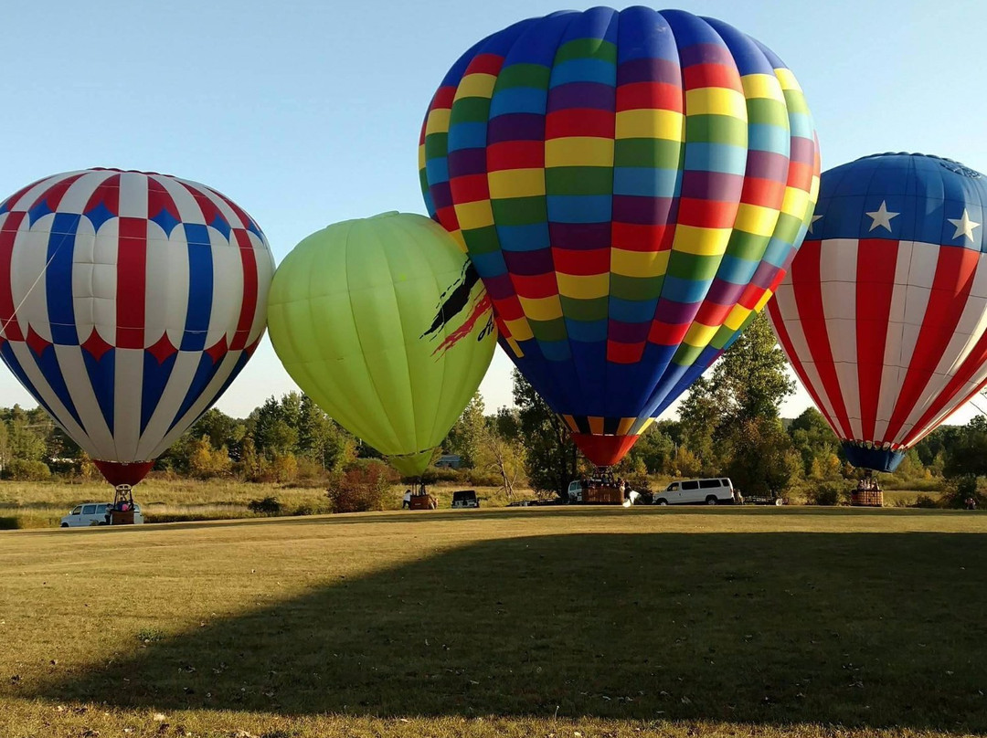 Balloon Quest Inc Capt. Phogg Balloon Rides-Fenton必去景点