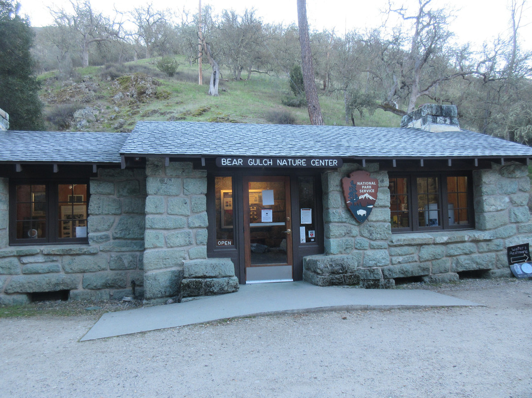 Bear Gulch Nature Center In Pinnacles National Park景点图片