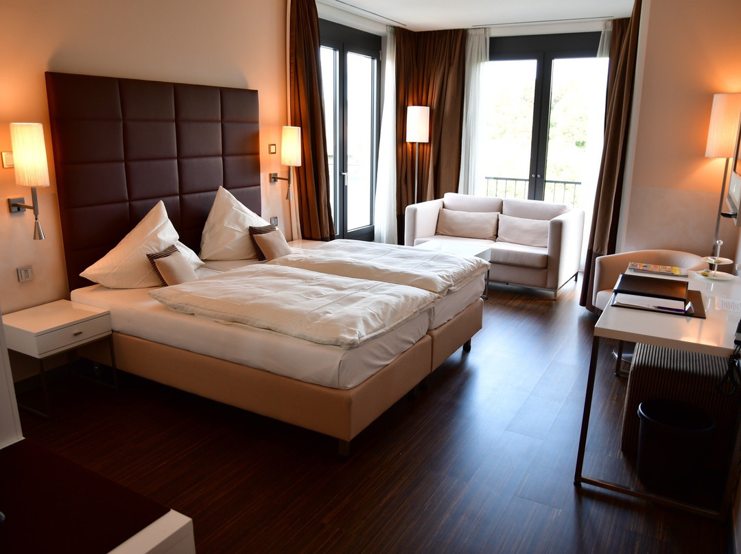 Eberhards Hotel and Restaurant主图