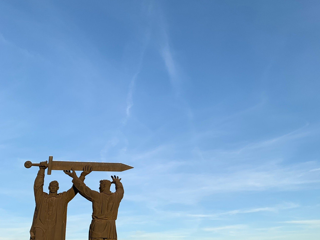 Tyl - Frontu Monument-Magnitogorsk必去景点