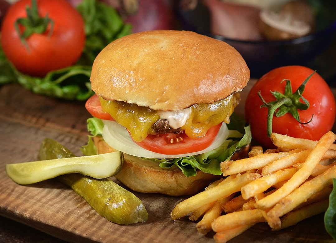 Bennett's Kitchen Bar Market