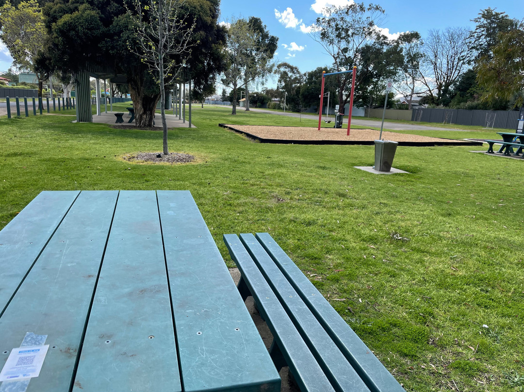Lions Park Playground景点图片
