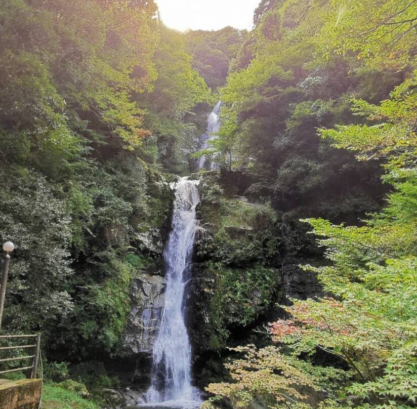 Naru Falls-剑町必去景点