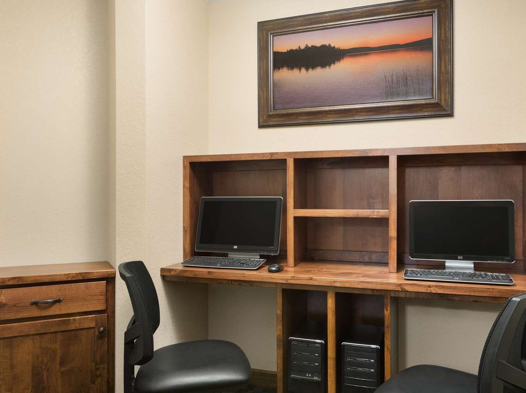 Country Inn & Suites by Radisson, Little Falls, MN主图