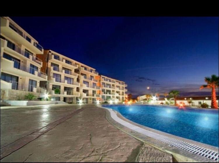 Leea Apartments