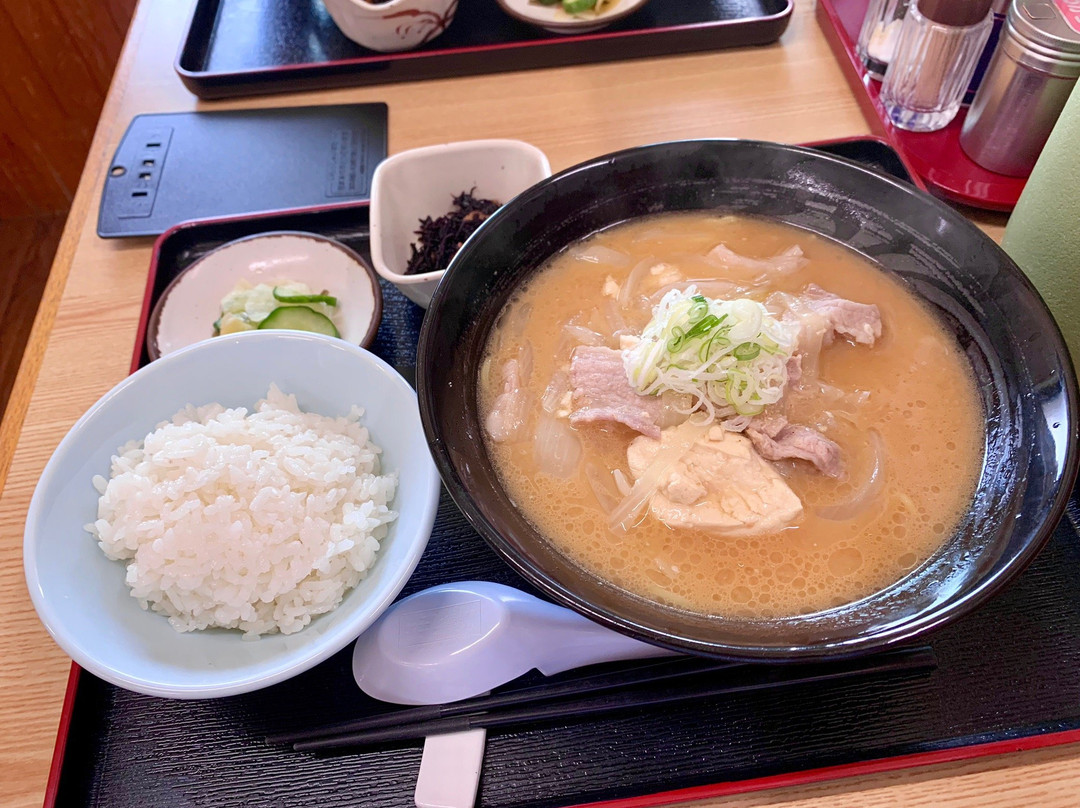 とん汁 たちばな