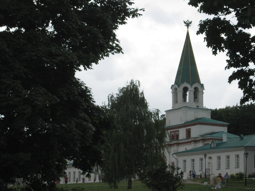 科洛缅斯科伊历史建筑博物馆及自然保护区景点图片