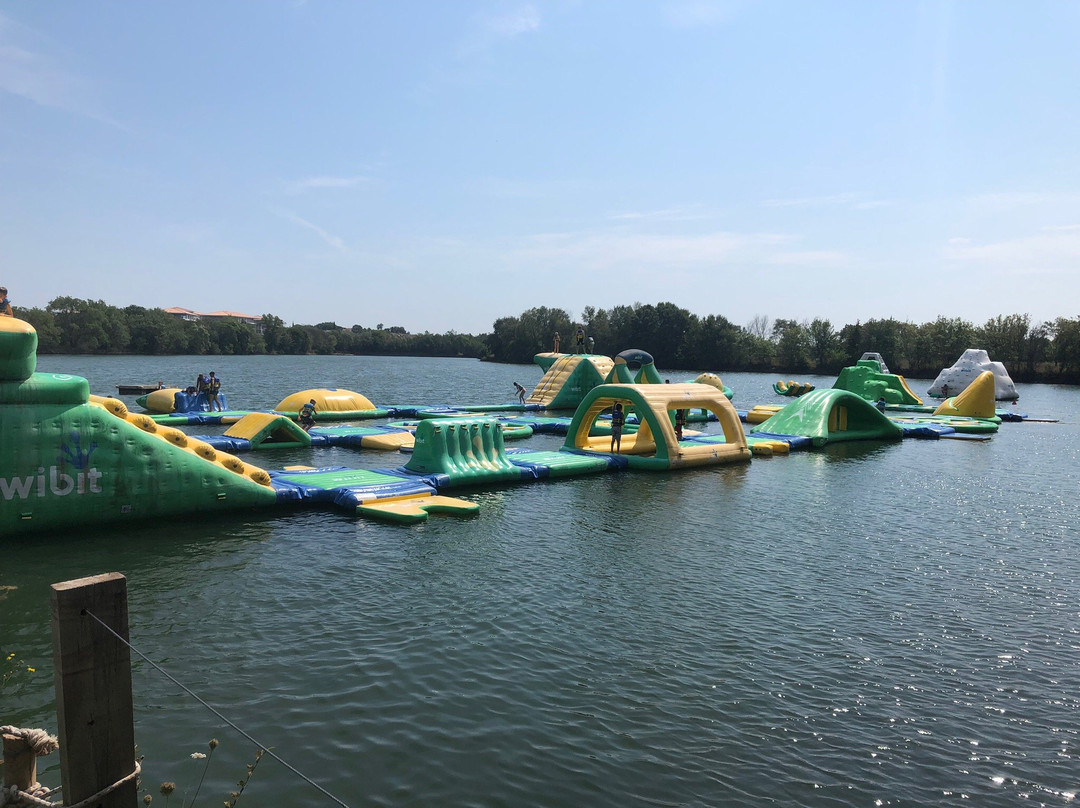 Waterworld lac du dramont-Puget-sur-Argens必去景点