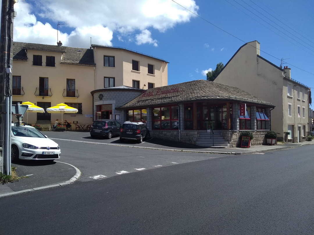 Aumont Aubrac酒店住宿-Hôtel Restaurant Prunières