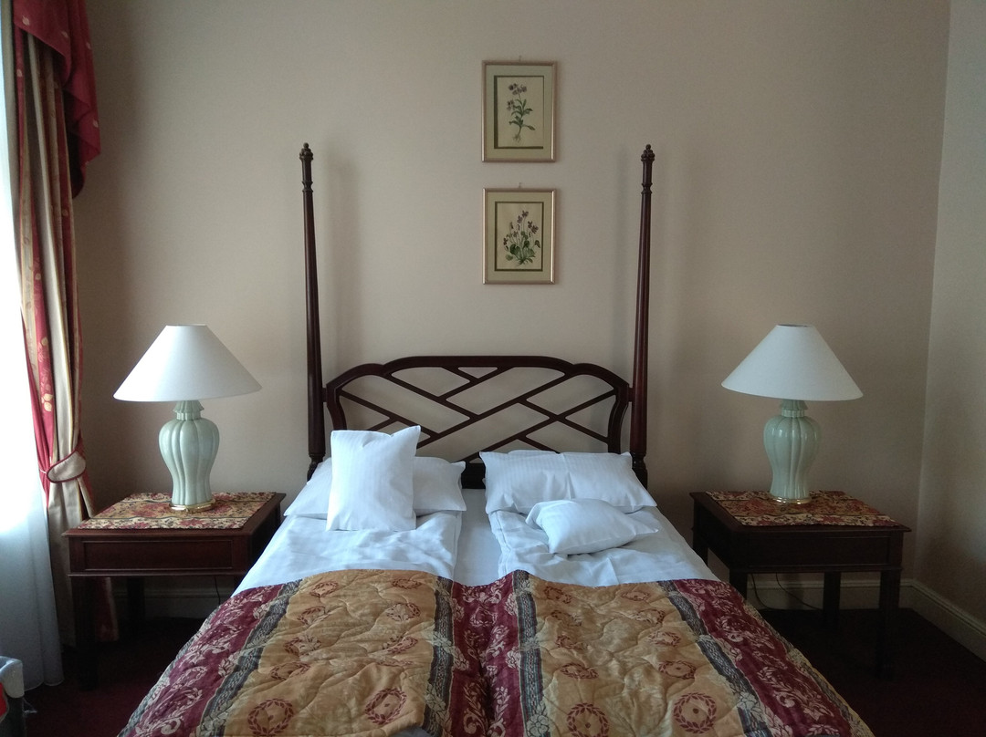 Pałac Bielawa主图