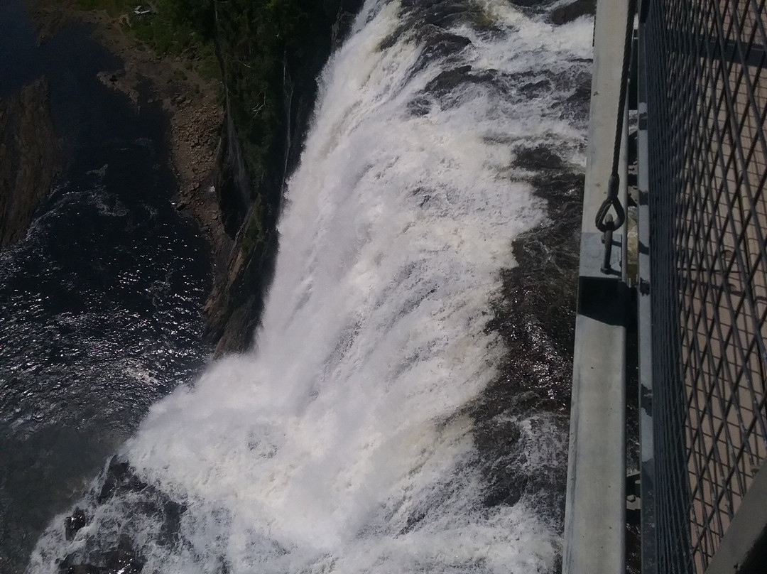 Chute Jean-Larose-博普雷必去景点