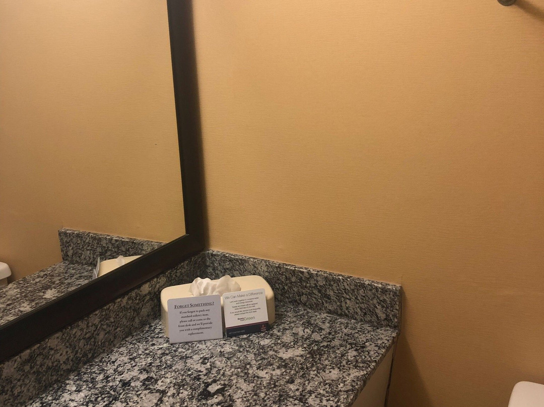 瀑布教堂贝斯特韦斯特酒店主图