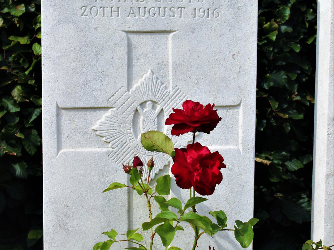 Thistle Dump Cemetery景点图片