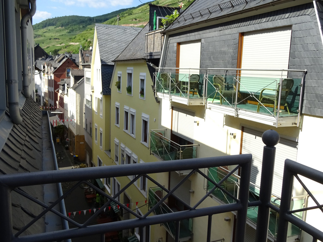 Weinhaus Mayer主图