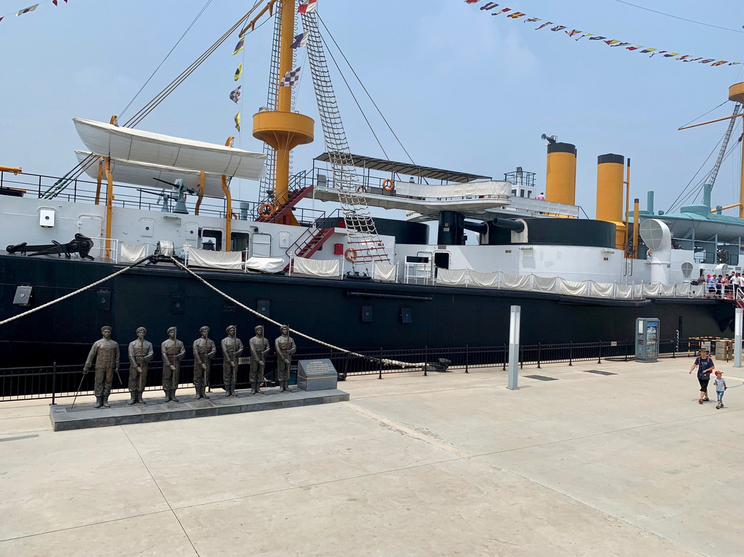 定远舰旅游区-威海市必去景点