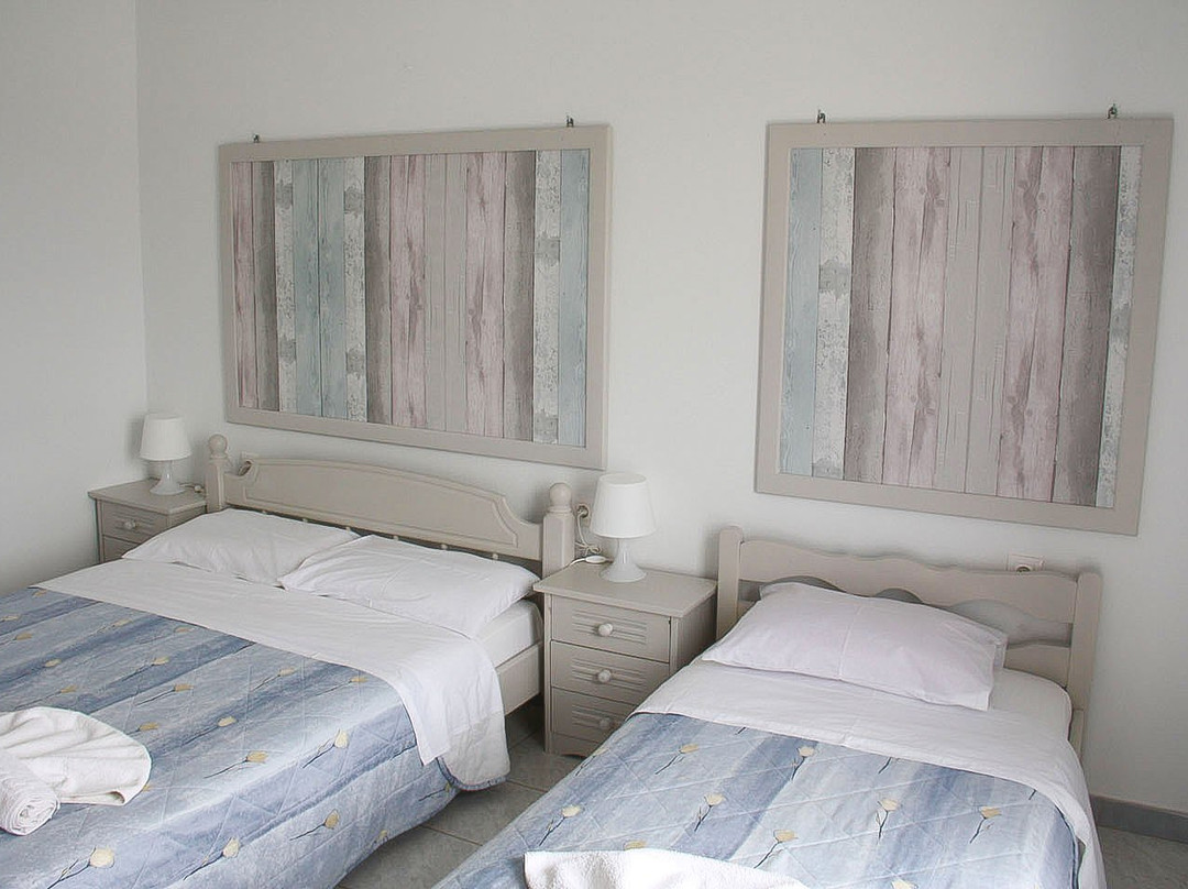 Calypso Apartments主图