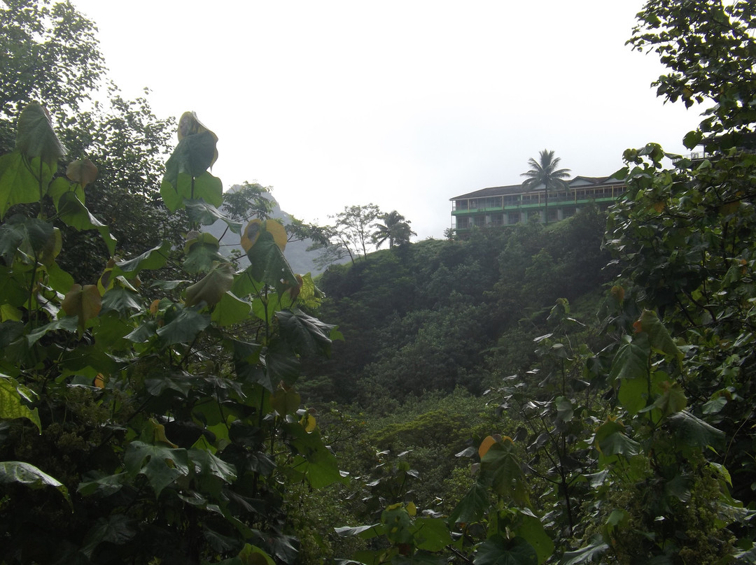 玛罗朵酒店主图