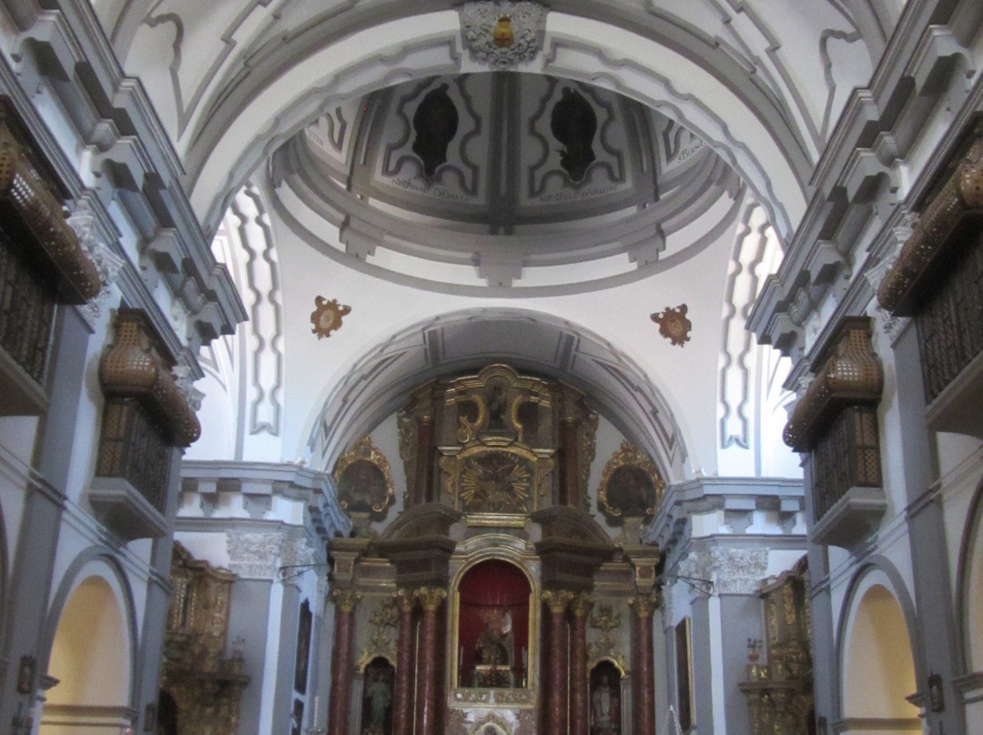 Iglesia de Santa Cecilia-隆达必去景点