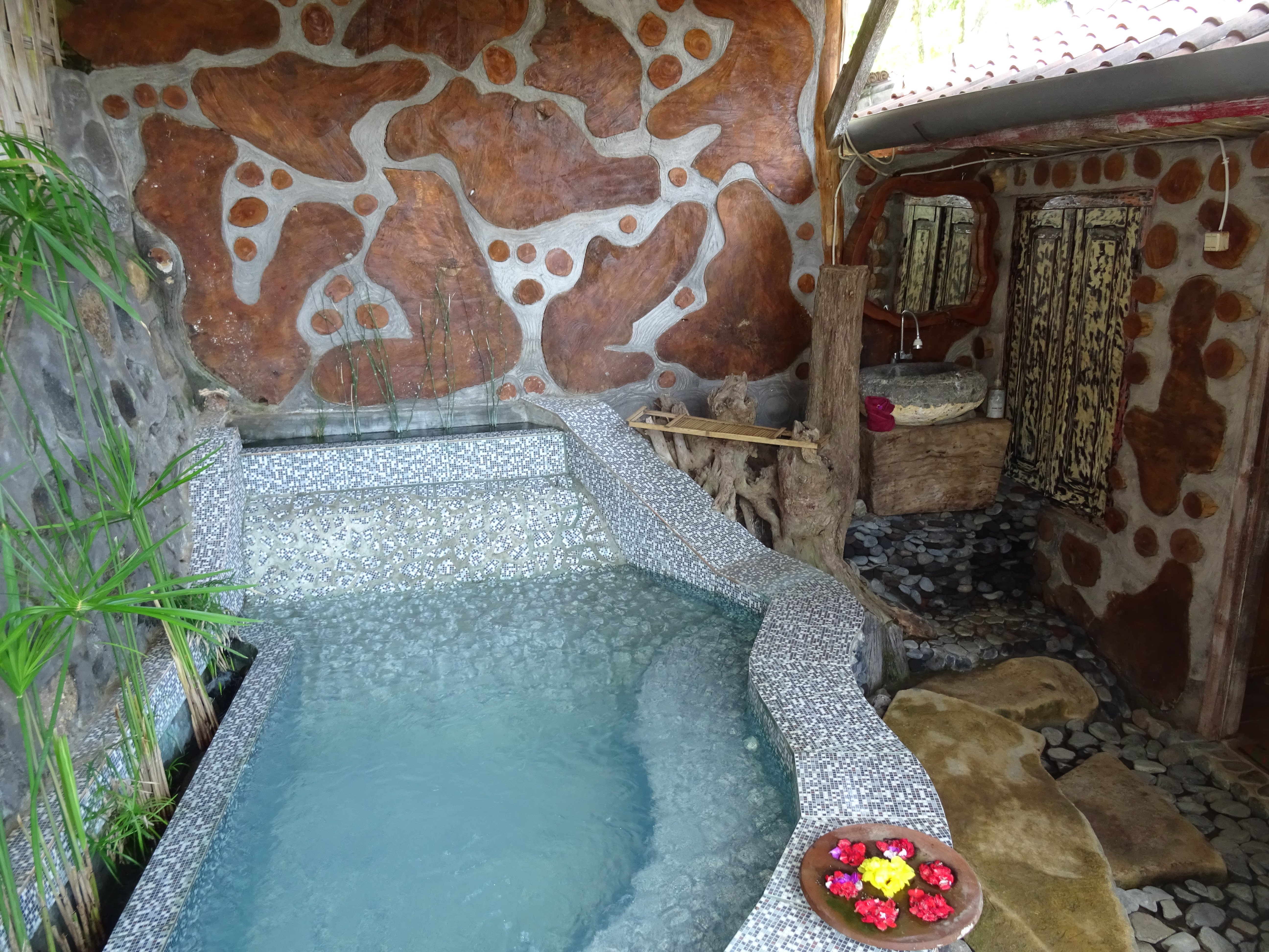 Santhika Dream Hill Retreat Center-浴室