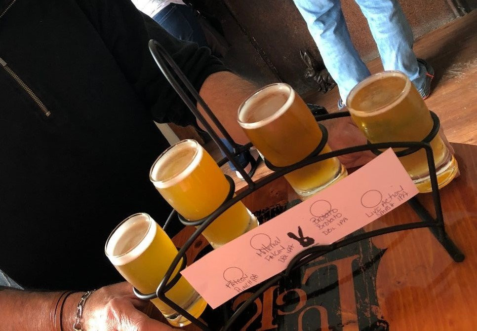 Lucky Hare Brewing Company景点图片
