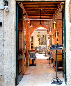 Forty Four Restaurant餐厅图片